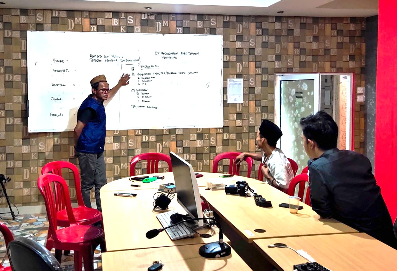 Sahirin Berharap Humas Basel Berkontribusi Maksimal Mendukung Integritas, Transparansi dan Akuntabilitas pada Pemilu 2024