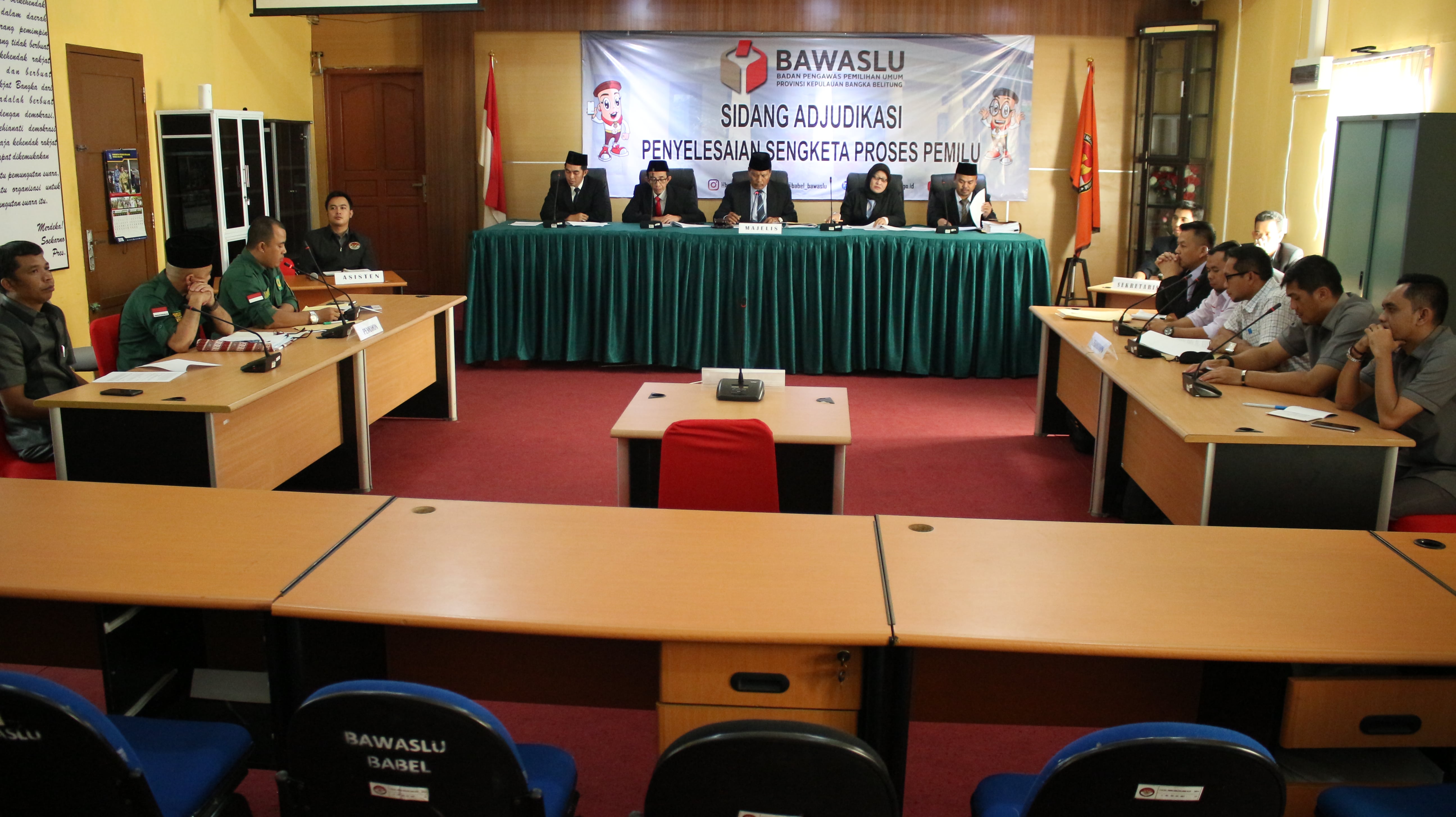 BAWASLU BABEL GELAR SIDANG PUTUSAN SENGKETA PEMILU