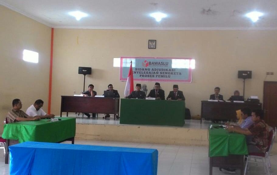 BAWASLU BELTIM KABULKAN PERMOHONAN PARTAI GERINDRA DAN PAN
