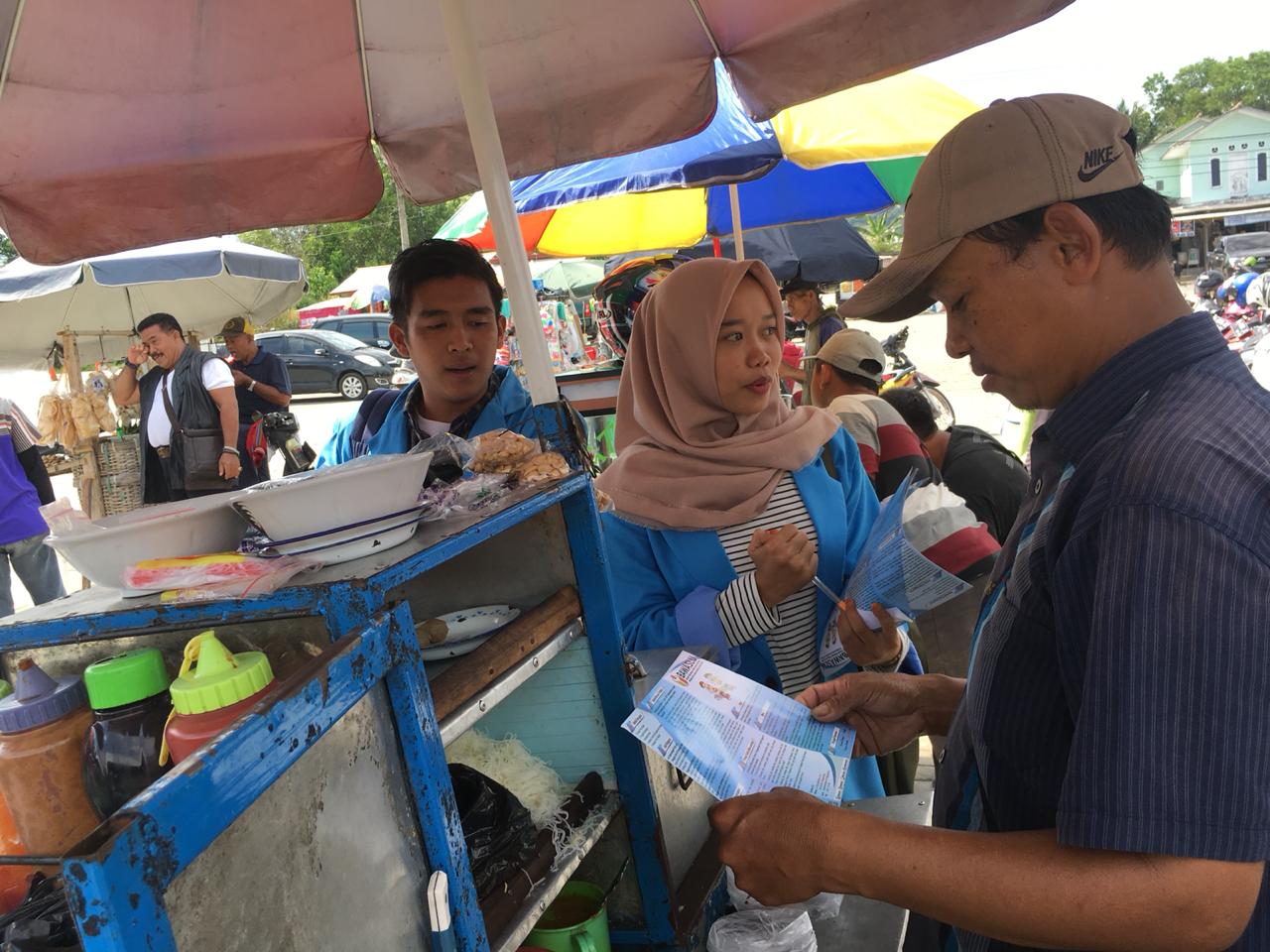 Bersama Mahasiswa, Panwascam Belinyu masuk ke Cafe. Ini yang Mereka Lakukan.