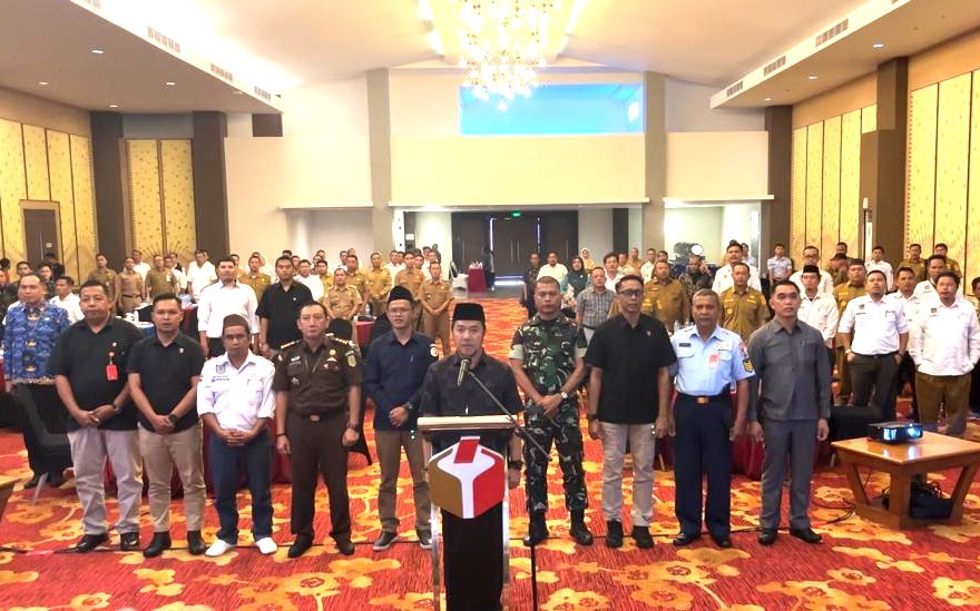 Bawaslu Babel Beserta ASN, TNI, Polri, dan Kades Gaungkan Ikrar Netralitas