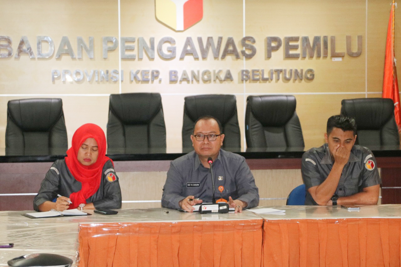 Bawaslu Babel Gelar Rapat Pembinaan Kesekretariatan, Kasek Berharap Jajaran Terapkan Kerja Cerdas