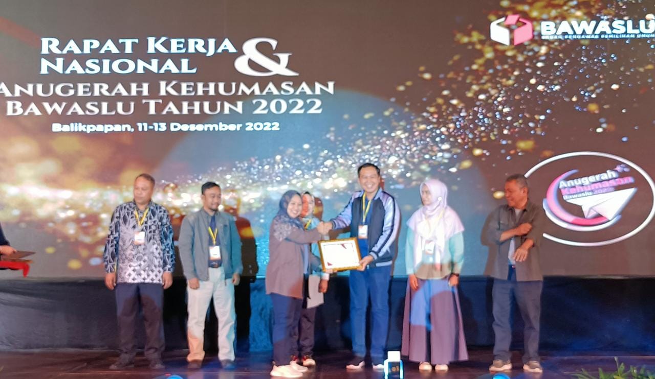 Hubungan Media Massa dan Produktifitas Media Sosial Bawaslu Babel Jadi Yang Terbaik, Osykar Sebut Ini Wujud Komunikasi dan Publikasi Bawaslu Tingkatkan Kepercayaan dan Citra Lembaga