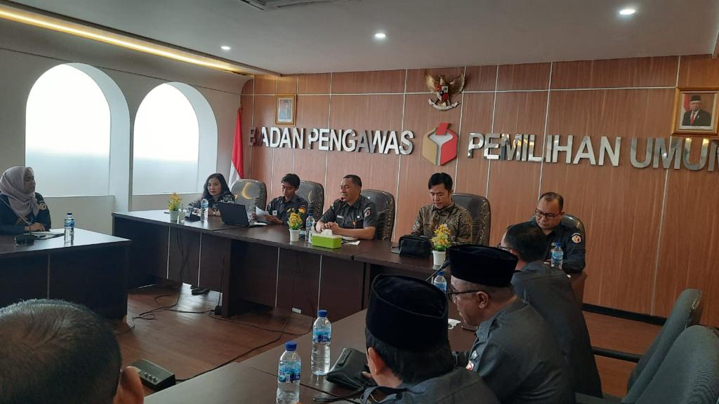 Bawaslu se Babel Resmi Sampaikan Laporan Akhir Pembentukan Panwascam Ke Bawalsu RI