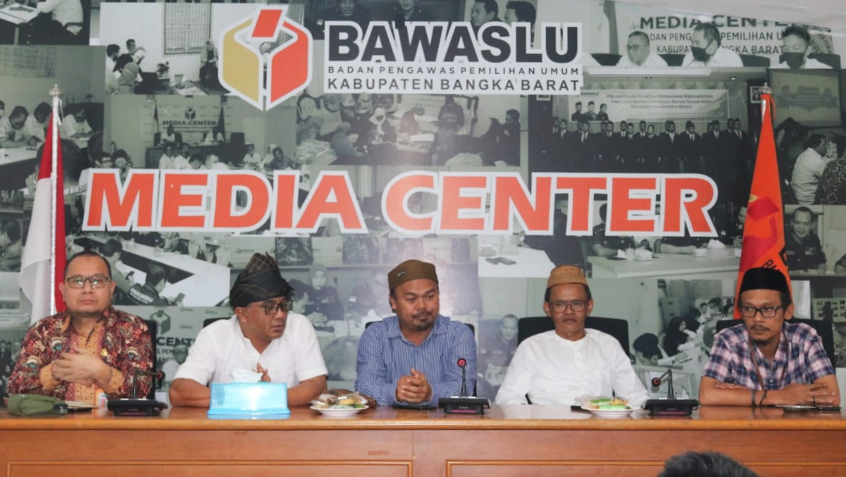 Bawaslu Babel Gelar Rapat Penguatan Kelembagaan dan Pembinaan Pengawas Pemilu