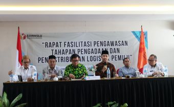 Bawaslu dan KPU Membangun Komunikasi dan Koordinasi di Tahapan Pengadaan dan Distribusi Logistik Pemilu 2024