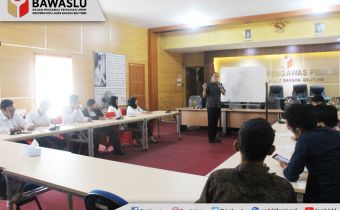 6 ORANG CPNS BAWASLU BABEL MULAI BEKERJA