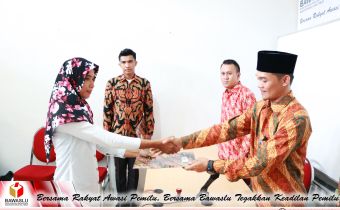 PELANTIKAN PERGANTIAN ANTAR WAKTU (PAW) PANWASLU KECAMATAN MANGGAR