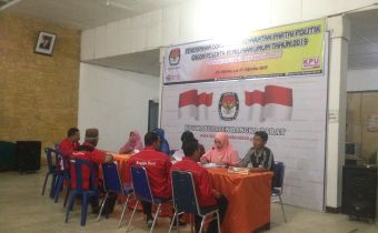 AWASI PELAKSANAAN PENDAFTARAN PARPOL, BAWASLU PROVINSI LAKUKAN MONITORING