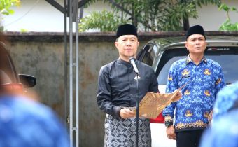 Bawaslu Babel Gelar Upacara HUT Ke-80 RI, Osykar Ajak Jajaran Jadikan Semangat Kemerdekaan sebagai Kekuatan Menjaga Marwah Demokrasi